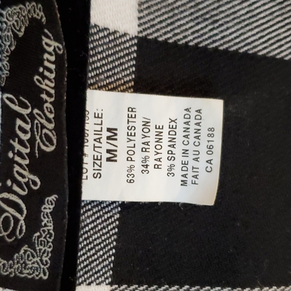 Black & White checkered blouse - Picture 3 of 5
